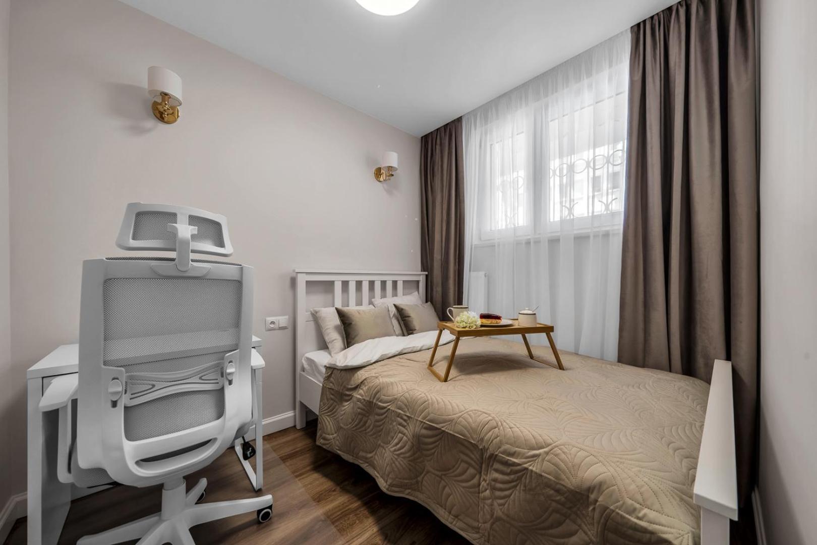 Warsaw Centrum Apartment - Workspace, Balcony - By Rentujemy Esterno foto