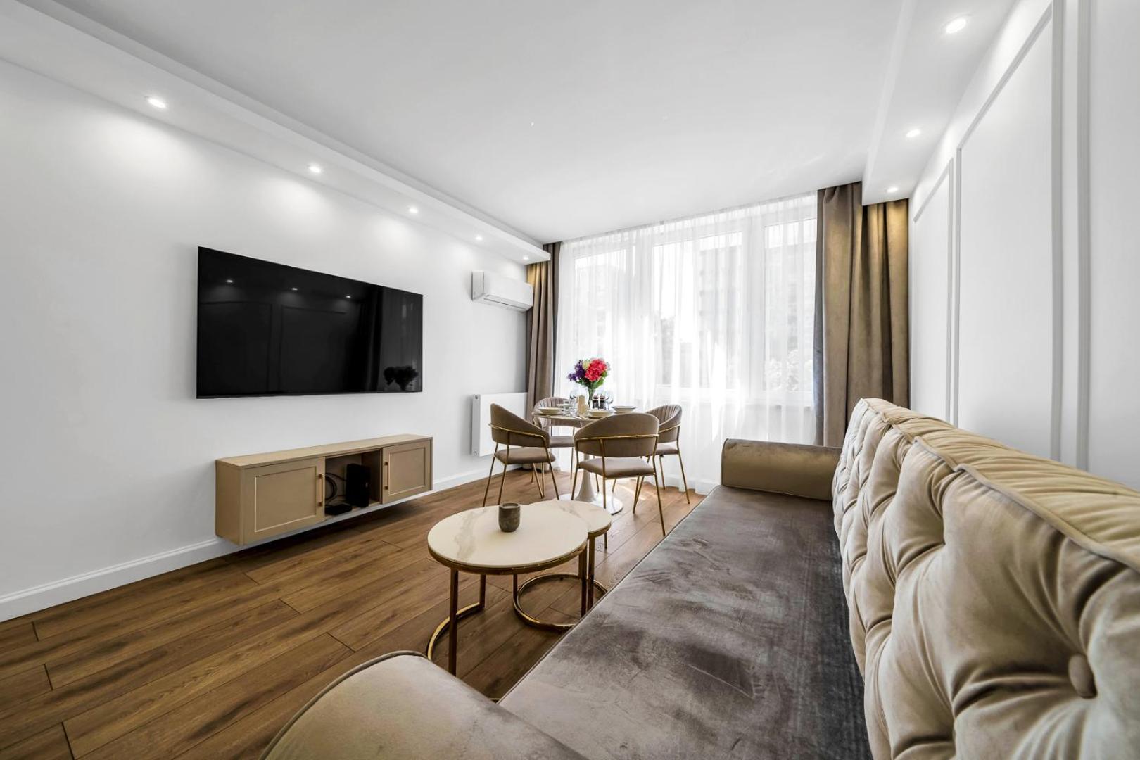 Warsaw Centrum Apartment - Workspace, Balcony - By Rentujemy Esterno foto